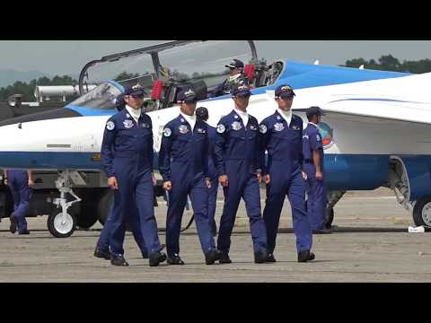 千歳基地航空祭2017 ブルーインパルス 園田さんラストウォークダウン