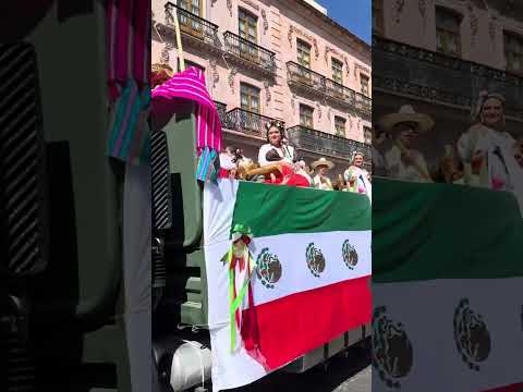 Así se vivió el tradicional desfile del 20 de noviembre en #Zacatecas 🇲🇽🤠