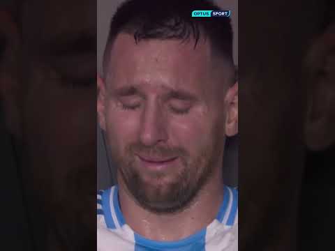 #messi #messi crying after injury. #messi #argentina #messi