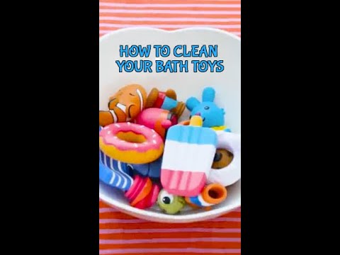 Say goodbye to dirty bath toys with this cleaning hack 🫧