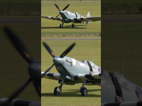 Spitfire PR.XI start-up & taxi