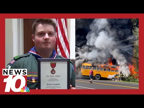 Eagle Scout awarded for helping classmates escape burning bus