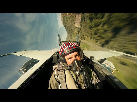 매버릭 작전 비행 시범 장면 | 탑건: 매버릭 (Top Gun: Maverick, 2022) [4K]