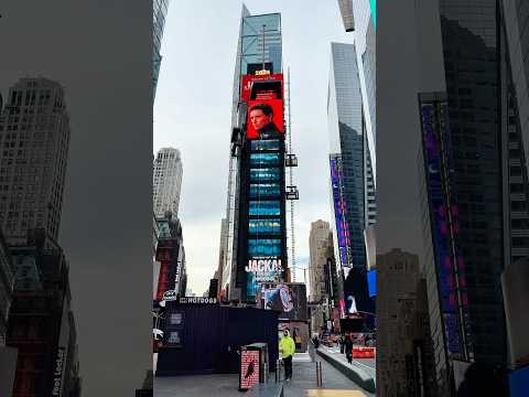 A cool 3D Times Square Billboard