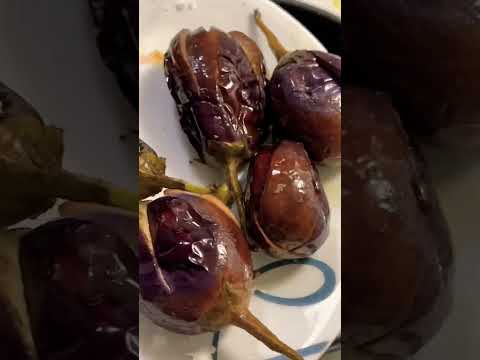 Stuffing the eggplant / Vankaya #easyrecipe #foodblogger #viral #viralreels #foodreels #shorts