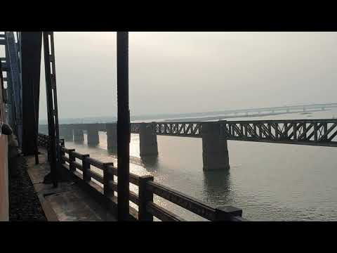 Train on Godavari Bridge, Indian Railways Video in 4k ultra HD