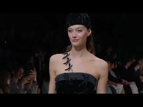 Giorgio Armani  - 2024 Fall/Winter Womenswear Fashion Show