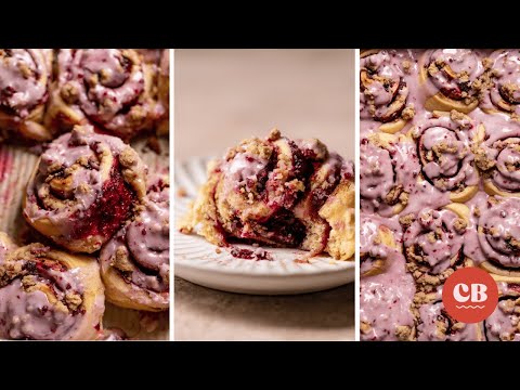 Ultra gooey blackberry raspberry cinnamon crumb rolls!