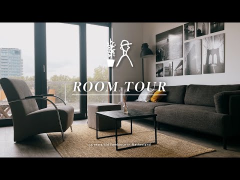 35 Years Old Japanese Freelance Graphic Designer Room Tour in Netherland