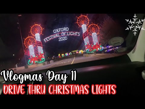 GOING TO SEE CHRISTMAS LIGHTS | Drive Through Christmas Lights | Vlogmas Day 11