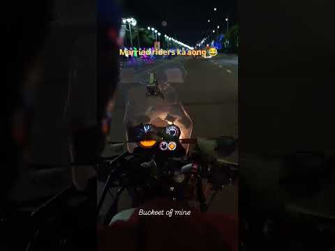 Married riders ka song 😂.. #bike #himalayan #durgapuja2024 #kolkata #bikeride #funny #comedyvideo