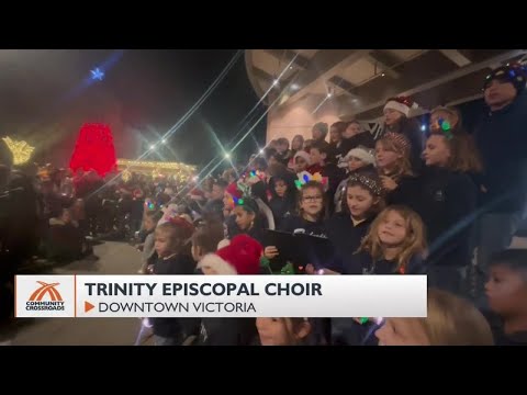 Trinity Episcopal School Choir sings at the Christmas tree lighting ceremony