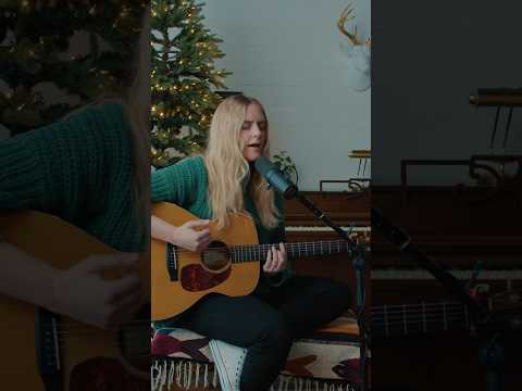 Last Christmas, I gave you my heart ❤️ #lastchristmas #acousticcover  #merrychristmas #holidayhits