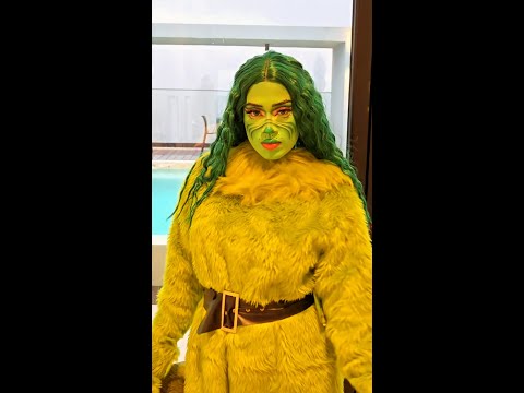 Sassy Grinch Makeup