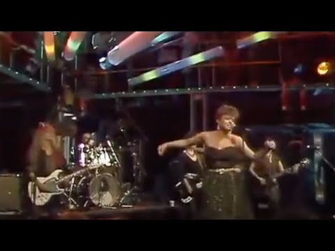 Go-Go's live performance on UK show THE TUBE 1982