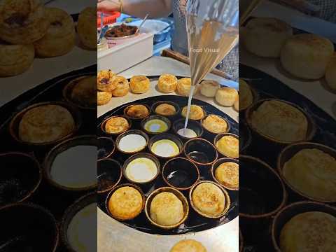 Street Snacks in Chongqing 熨斗餅