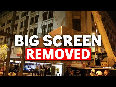 Liverpool's Big Screen Being Removed