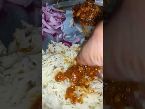 Chicken Chawal aur pyaz ❤️#trending #viral #mumbai#food #subscribe #youtube #shorts #bihar #ytshorts