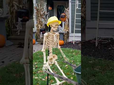 Halloween on Tillson Street in the Historic Village of Romeo, Michigan #halloween  #spooky #michigan