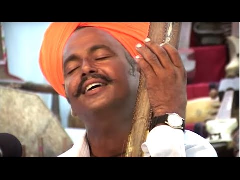 'Guruji Re Darshan Mein Jaasan' sings Mahesha Ram