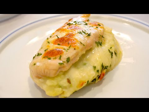 Moist Chicken Breast and Creamy Potatoes!! Amazing Chicken Breast Recipe!!