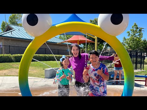 Charlotte and Alex Save the Toy Waterpark from a Clogged Pipe with Teamwork