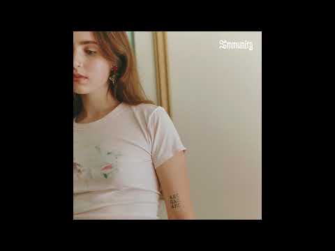 Clairo - Impossible