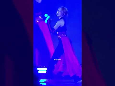 Fancam Bambam & Seulgi - Who are you | Encore Concert Area52 Rajamangala Stadium Thailand