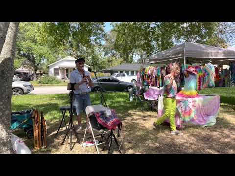 What better place to work on some new songs at a local Art Market here @Old Town Tomball, Texas.