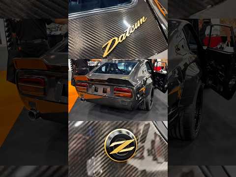 Greyscaleauto’s insane full carbon fiber datsun z!