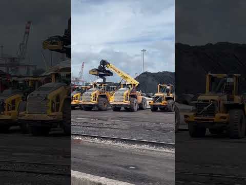 VOLVO LIUGONG SDLG SEM JCB CAT #video #automobile #constructionequipment #volvo #liugong #sdlg #jcb