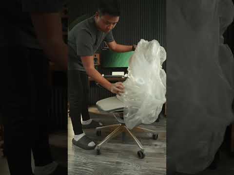 Unboxing the most BEAUTIFUL Chair from Steelcase 📦