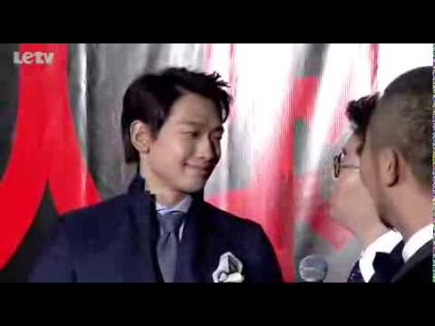 [Vid#3]131102 Rain @ BAZAAR Men Style People of The Year Award Ceremony_Red Carpet