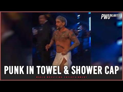 𝙒𝘼𝙏𝘾𝙃: CM Punk Hits The Ring In A Towel & Shower Cap At Madison Square Garden Show