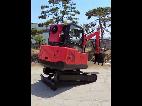 Luyu 3 tons excavator with full cabin opration video