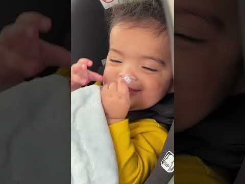 Cute twin babies, biting his socks #twins #cutebaby ￼