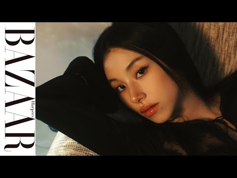 TWICE・CHAEYOUNG、サンローランとソウルの夜へ｜ハーパーズ バザー（Harper's BAZAAR）公式