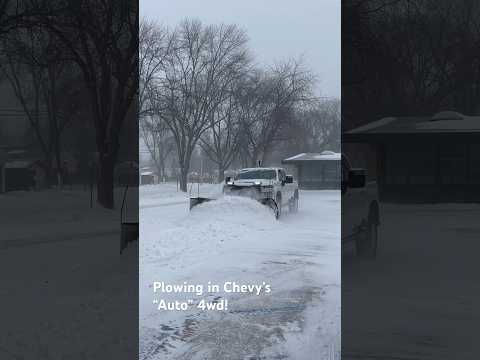 What do YOU guys plow in? Have you tried “Auto”? ￼#snowplowing #chevy #boss #best