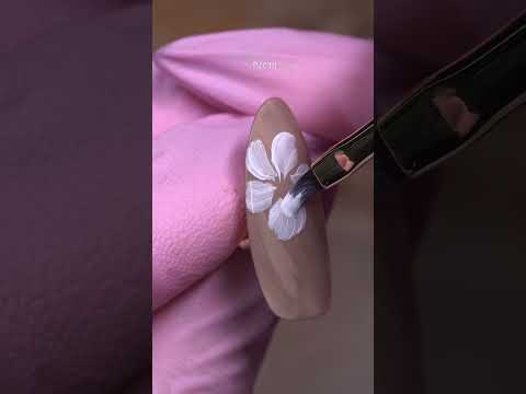 Flower Nail Art Design Using Ouboli Brush Mini Oval #shorts #naildesign #nailpolish