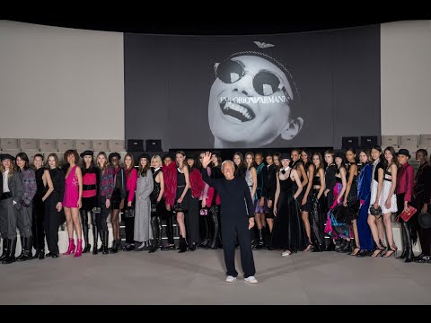 Emporio Armani - 2023 Fall/Winter Womenswear Fashion Show