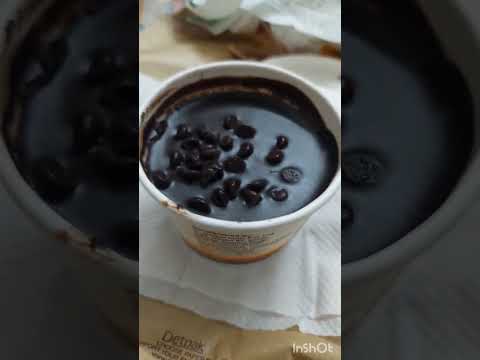 Burger King Chocolate mousse cup #foodlover #foodblogger #foodie #festiveseason #burgerking #shorts