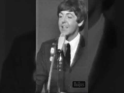 She Loves You - The Beatles [ Live at Festival Hall, Melbourne. 1964 ] #shorts #thebeatles