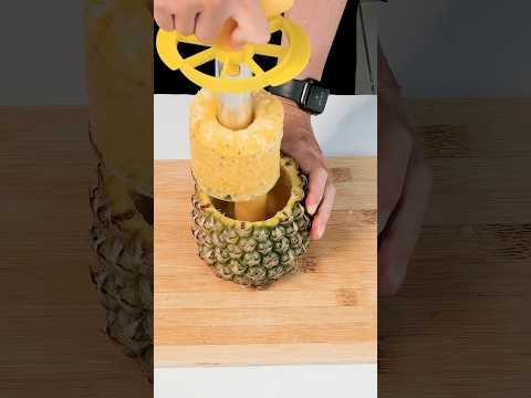 Effortless Pineapple Slicing in Seconds! | SameTech Pineapple Peeler Corer Slicer Cutter #shorts