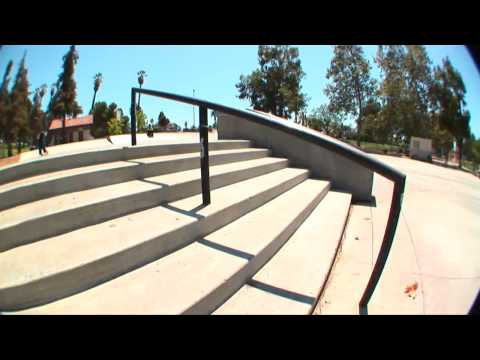 Mikey Lincoln Plaza Quick Clips