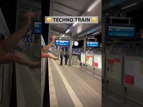 Imagine taking the #techno train to a #rave 😍 #electronicmusic #technomusic