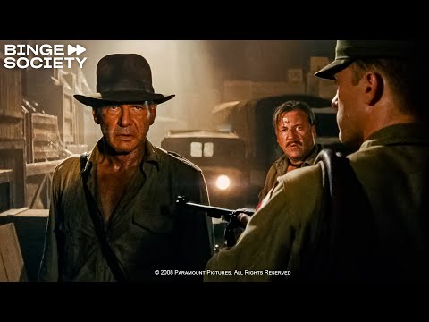 Indiana Jones and the Kingdom of the Crystal Skull (2008): Indiana Jones Escapes