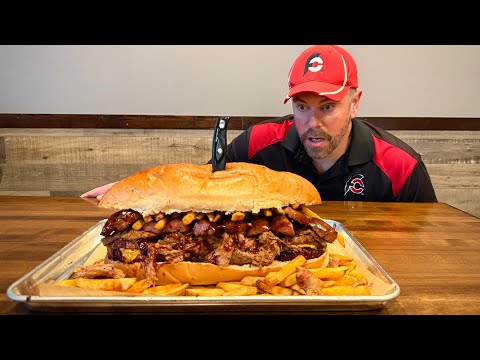 Randy Santel vs Doc's 6lb "Behemoth" BBQ Sandwich Challenge in Edwardsville, Illinois!!