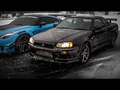 First R34 arrives in Idaho (indoor auto-show)