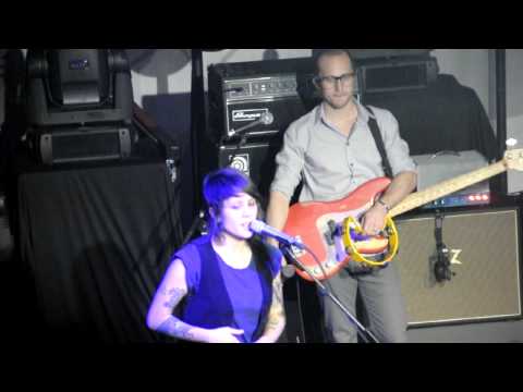 Tegan & Sara "Fight/ Disturbance in the front row"   Live from SLC "In The Venue" April 6th 2010