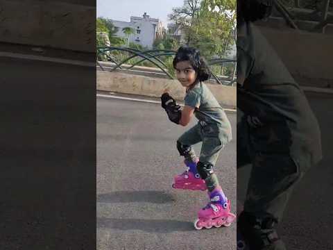 #skating #figureskating #stunt #skatingsuccess #freestyleskating #indianskater #funny #iceskating